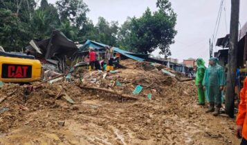 Kondisi longsor di Tiban Koperasi Batam mengakibatkan lima rumah mengalami kerusak parah dan menyebabkan korban luka serta korban jiwa. (Foto: Diskominfo Kepri)
