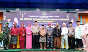 Lestarikan warisan leluhur dan pelestarian budaya, Polres dan pemerintah kabupaten Lingga, menggelar doa dan silaturahmi pelestarian situs peninggalan cagar budaya di Kecamatan Singkep Barat Kamis (23/1/2025).