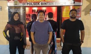 Unit Reskrim Polsek Bintan Timur menangkap pelaku TPPO anak dibawah umur. (Foto: Polsek Bintan Timur)