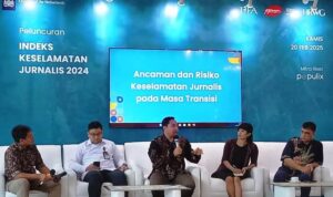 Ketua Umum AMSI, Wahyu Dhyatmika, dalam diskusi Ancaman dan Resiko Keselamatan Jurnalis dalam masa transisi pada acara peluncuran Skor terbaru Indeks Keselamatan Jurnalis di Indonesia tahun 2024 di Jakarta Selatan, Kamis (20/2/2025).