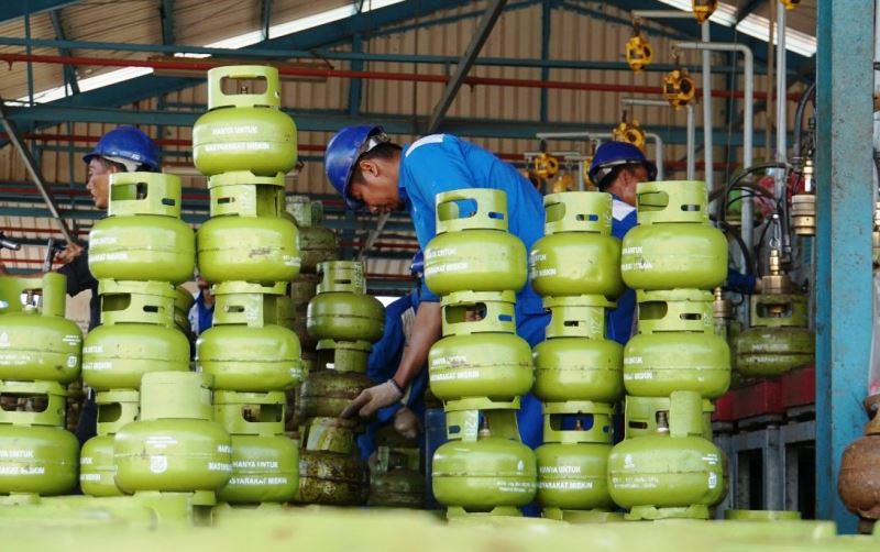 Salah satu pangkalan gas LPG 3 kilogram di salah satu wilayah Pertamina Sumbagut Salah satu pangkalan gas LPG 3 kilogram di salah satu wilayah Pertamina Sumbagut. (Foto: Humas)
