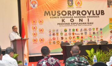 Wakil Gubernur Kepulauan Riau (Kepri) Nyanyang Haris Pratamura menghadiri Musyawarah Olahraga Provinsi Luar Biasa (MUSORPROVLUB) KONI 2025, Sabtu (22/02), di Hotel The Hill Nagoya, Batam.