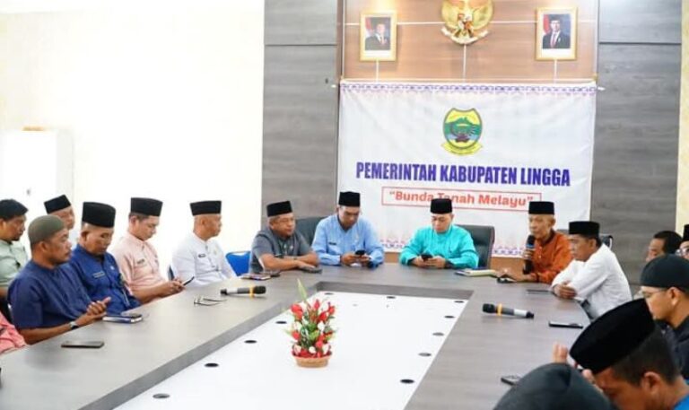 Wamenhan Terima Bupati Lingga, Bahas Sinergi dan Investasi