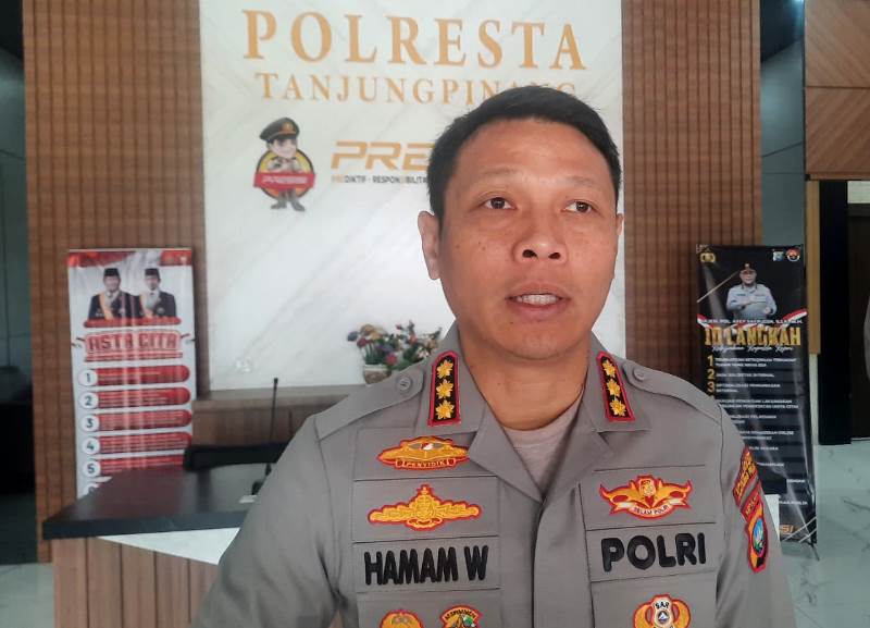 Kapolresta Tanjungpinang Kombes Pol Hamam Wahyudi saat dtemui di Mapolresta Tanjungpinang. (Foto: Roland/Presmedia.id)