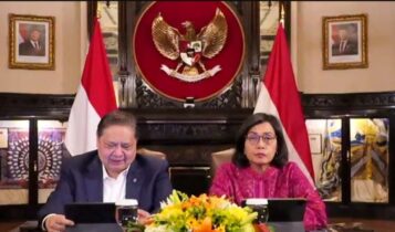 Tangkapan Layar youtube pers rilis Menteri Koordinator Bidang Perekonomian, Airlangga Hartarto dan Menteri Keuangan Sri Mulyani Indrawati.