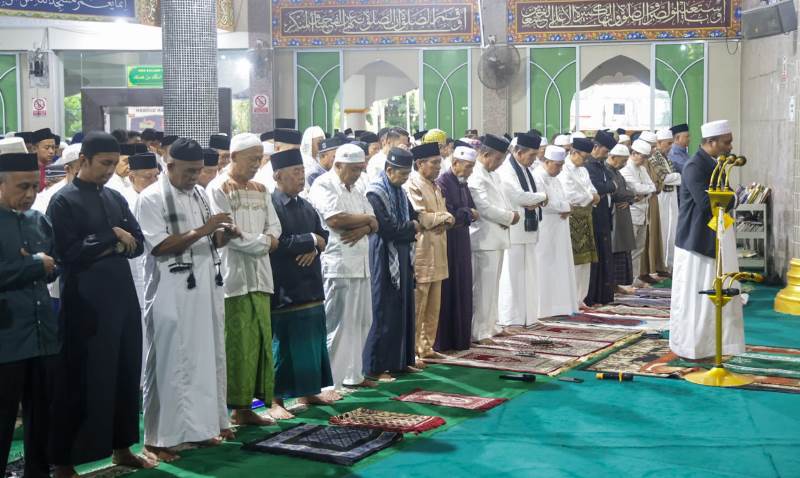 Shalat Idul Adha 1446 Hijriah 2025 M di kota Tanjungpinang provinsi Kepri di gelar di Masjid Al Furqon Jalan Pemuda Tanjungpinang Shalat Idul Adha 1446 Hijriah 2025 M di kota Tanjungpinang provinsi Kepri di gelar di Masjid Al-Furqon, Jalan Pemuda, Tanjungpinang Jumat (6/5/2025).