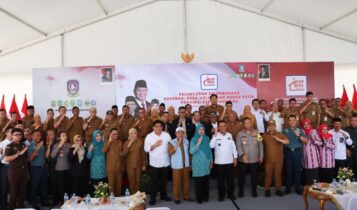Gubernur Kepri bersama sejumlah Kepala daerah Bupati dan walikota menghadiri peluncuran program Kelembagaan Koperasi Desa (Kopdes) Merah Putih yang dilakukan Presiden secara Nasional dan diikuti di desa Kuala Sempang Bintan Provinsi Kepri Selasa (21/7/2025). 