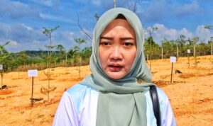 Kepala DLH Bintan Niken Wulandari. (Foto: Hasura/Presmedia.id)