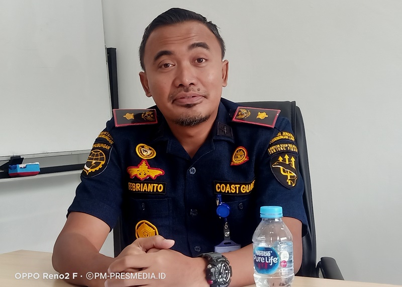 Kepala KSOP Tanjungpinang Febbrianto D. Iskandar mengaku telah diperiksa Jaksa atas dugaan korupsi biaya layanan e tiketing di Pelabuhan Kepala KSOP Tanjungpinang, Febbrianto D. Iskandar mengaku telah diperiksa Jaksa atas dugaan korupsi biaya layanan e-tiketing di Pelabuhan. (Foto-Presmedia.id)