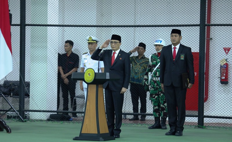 Mahkamah Agung (MA) memperingati Hari Ulang Tahun (HUT) ke-80 dengan menggelar Upacara Bendera di lantai 9 Gedung MA, Jakarta, Selasa (19/8/2025).