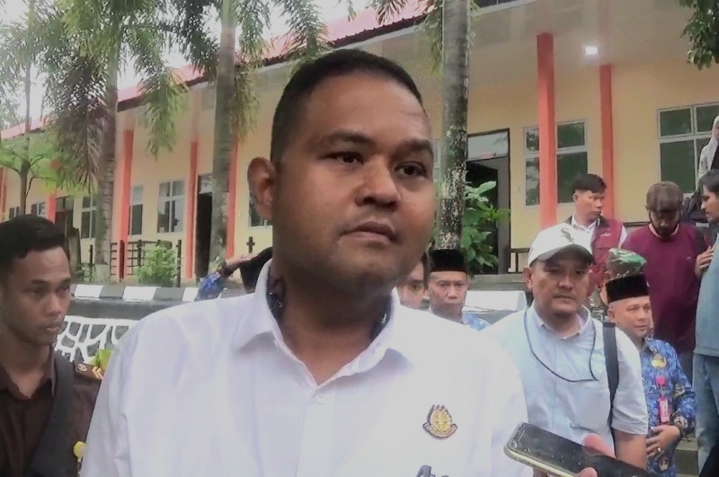 Kepala Kejari Tanjungpinang, Rahmad Surya Lubis (Roland/Presmedia)