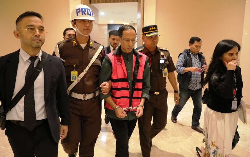 Diteteapakan Tersangka Mantan Menteri Pendidikan RI tersangka Nadiem Makarim (Nam) digiring dan ditahan Kejaksaan Agung RI (Foto:Kapuspenkum Kejagung)
